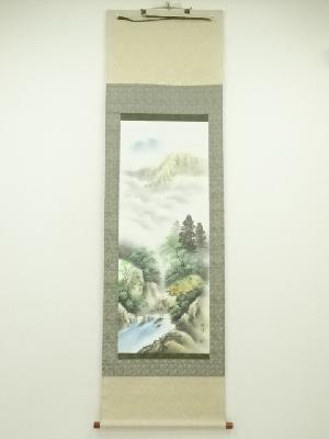 湖陽筆　彩色山水　肉筆絹本掛軸（共箱）